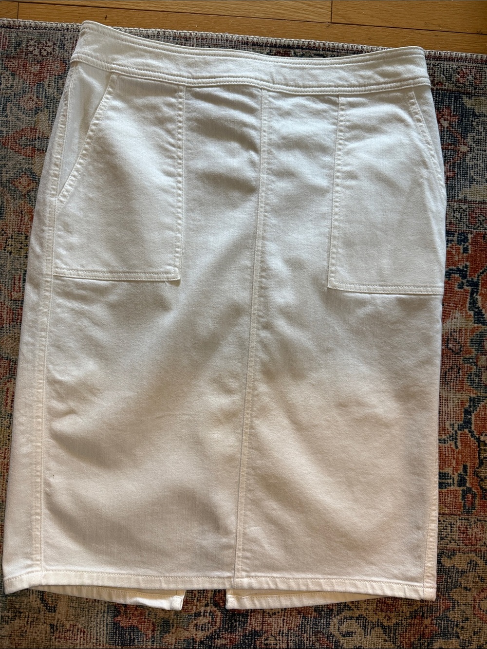 Lands' End White Pencil Skirt with Front Patch Pockets size 10 cotton
